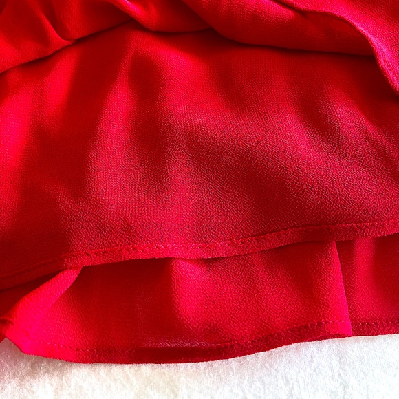 Ann Taylor Red Pleated Flutter Sleeve Blouse - Picture 8 of 11